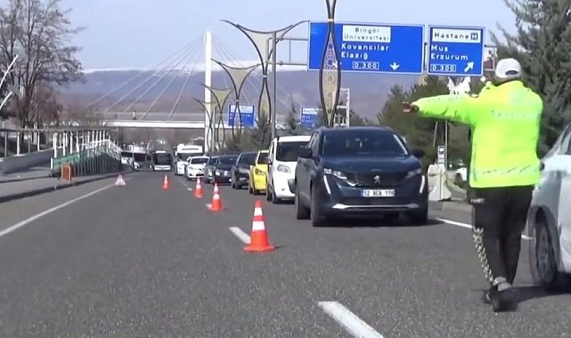 Bingöl&#039;de trafik ekiplerinin denetimleri devam ediyor