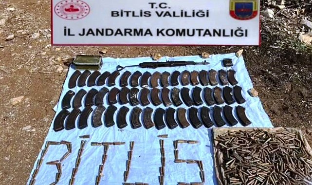 Bitlis'te silah ve çok sayıda mühimmat ele geçirildi