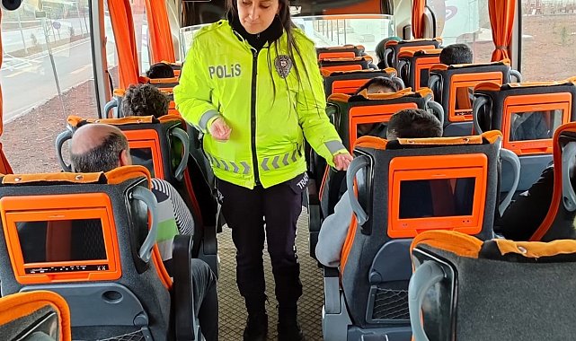 Elazığ polisinden emniyet kemeri bilgilendirmesi