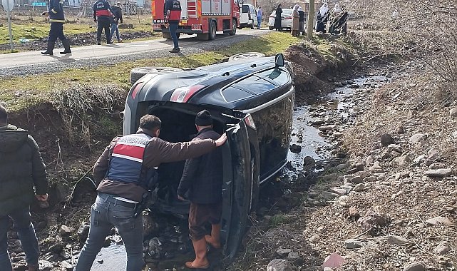 Elazığ'da otomobil yoldan çıkıp takla attı: 1 yaralı