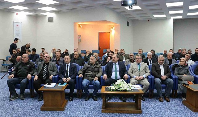 Erzincan'da kuru fasulye sektörünün yol haritasının belirlenmesi için istişare toplantısı düzenlendi
