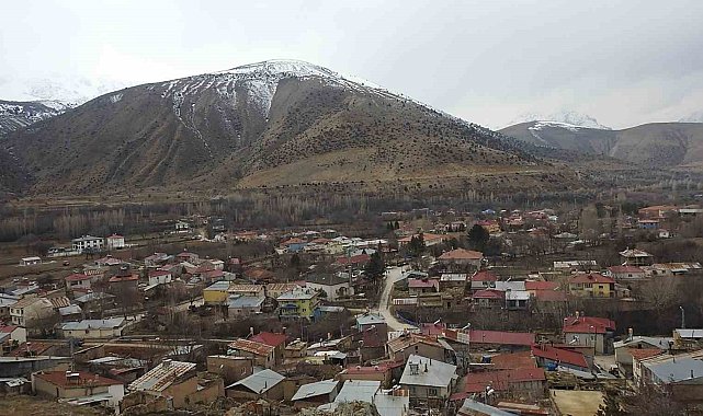 Erzincan'ın turistik vitrini Çağlayan, doğalgaz hizmetinden yararlanamıyor