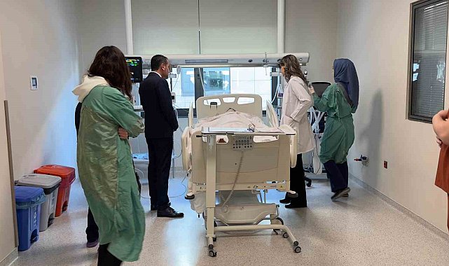 Göçükten sağ kurtarılan madencilerden ilk görüntü