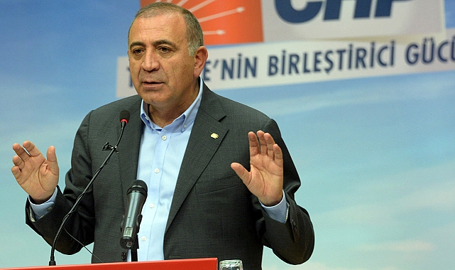 Gürsel Tekin CHP’den istifa etti