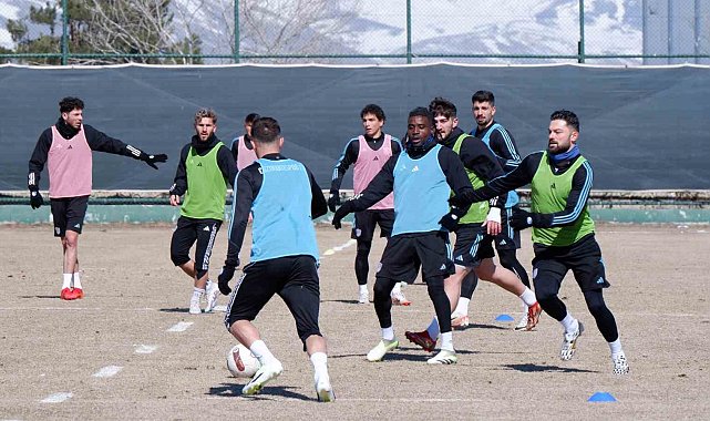 Hakan Kutlu: "Ligi güvenli bir yerde bitirme hedefimiz devam ediyor"