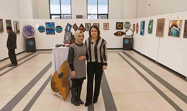 İpekyolu Belediyesi'nden karma sanat sergisi