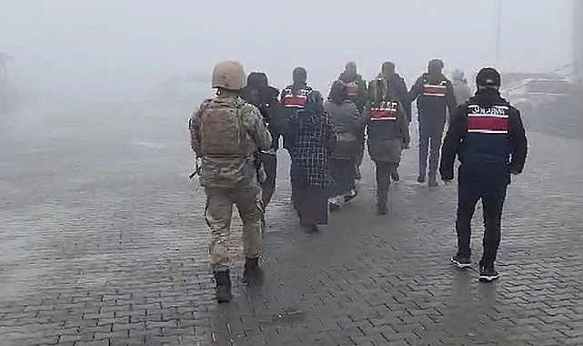 Kars'ta PKK/KCK propagandası yapan 5 kişi yakalandı