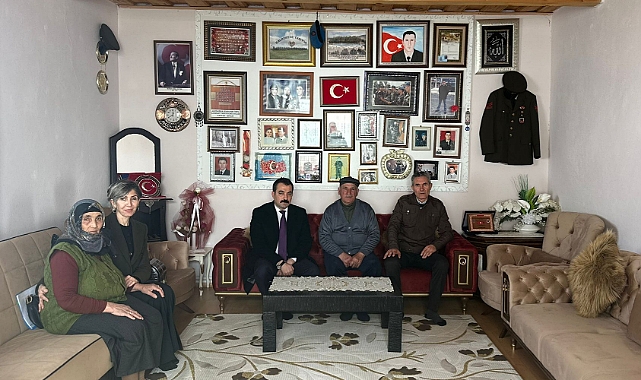 Kaymakam Akköz şehit ve gazi ailelerini ziyaret etti