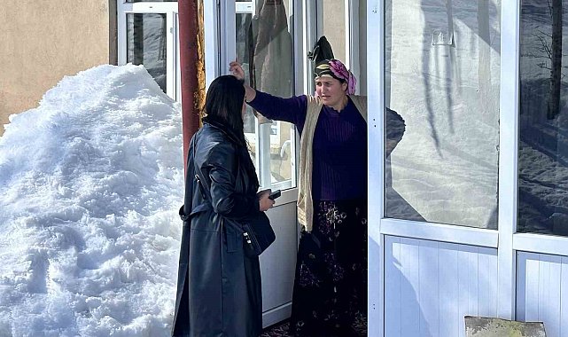 Kendi köyünde 6 erkeğe karşı aday oldu