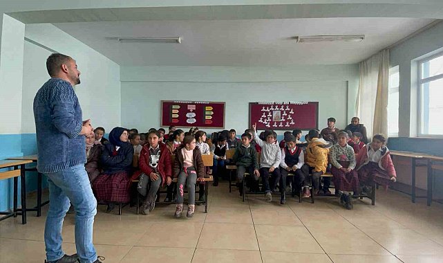 Muradiye'de "Kariyer Günleri" etkinliği düzenlendi