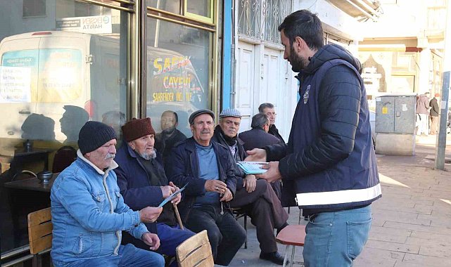 Polisten broşürlü uyarı