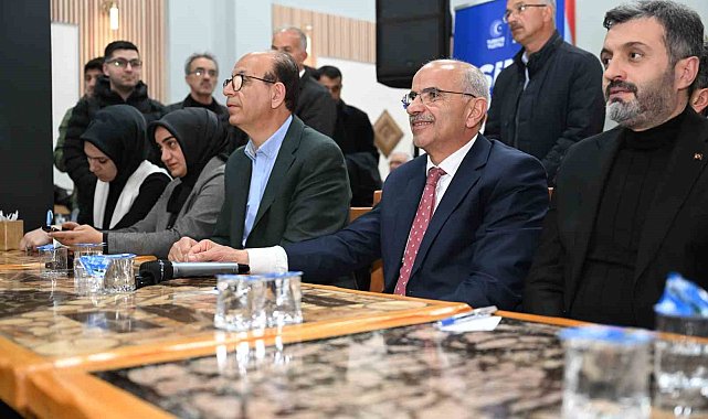 Sami Er, Tecde Mahallesi'nde halkla buluştu