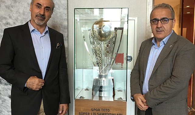 Senatör Iraj Alipour'dan YAFA'ya destek