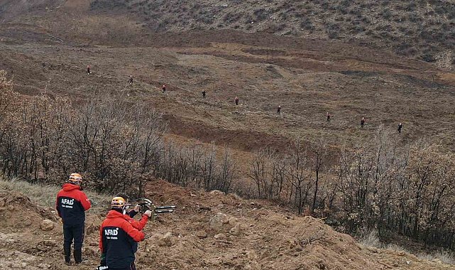 Toprak kaymasının meydana geldiği maden sahasında üretime yönelik faaliyetler durduruldu
