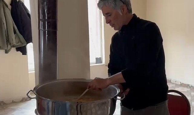 Tunceli'de bir muhtar, 'Komünist Başkan' Kadıköy'den aday oldu diye nohut çorbası dağıttı