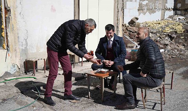 Uyuşturucu bağımlılığından kurtulup iş hayatına atılan babanın hikâyesi bağımlılara umut oluyor