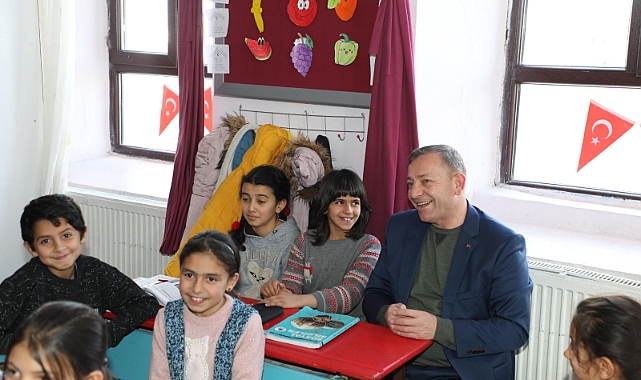 Vali Polat, Karakale Köyü'nü ziyaret etti