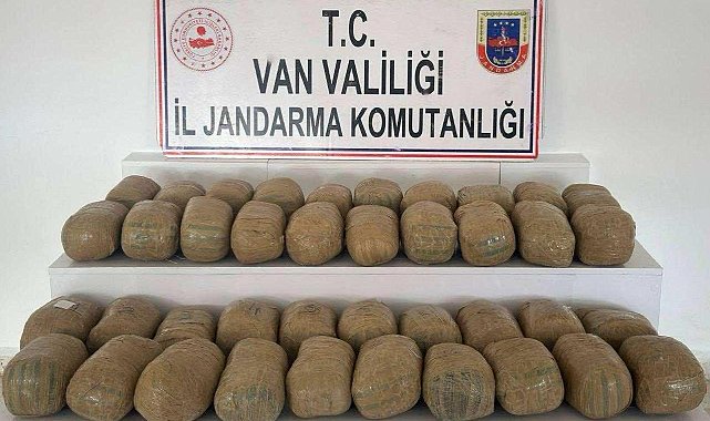Van'da 80 kilo esrar ele geçirildi