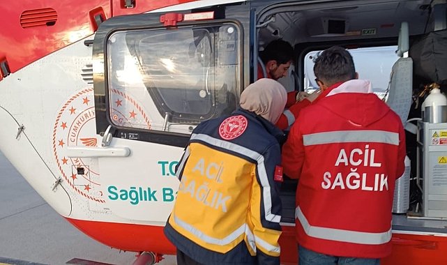 Van'da ambulans helikopter 58 yaşındaki hasta için havalandı