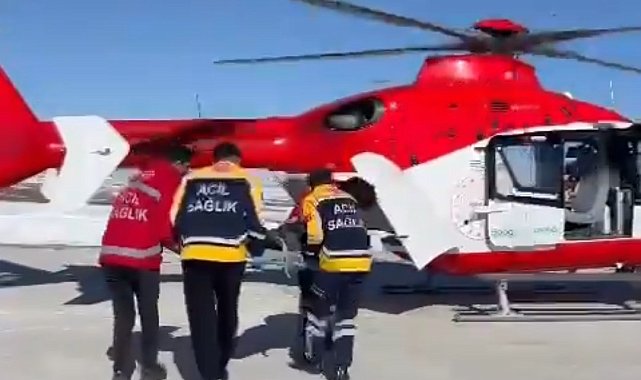 Van'da göğüs ağrısı olan hasta için helikopter havalandı