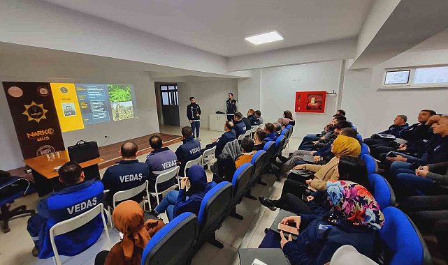 VEDAŞ çalışanlarına uyuşturucuyla mücadele eğitimi verildi