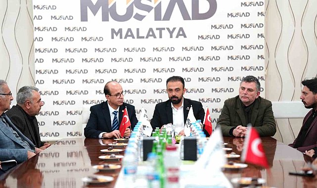 Yeşilyurt Belediye Başkan Adayı Geçit: "Birinci önceliğimiz depremin yaralarını sarmak olacak"