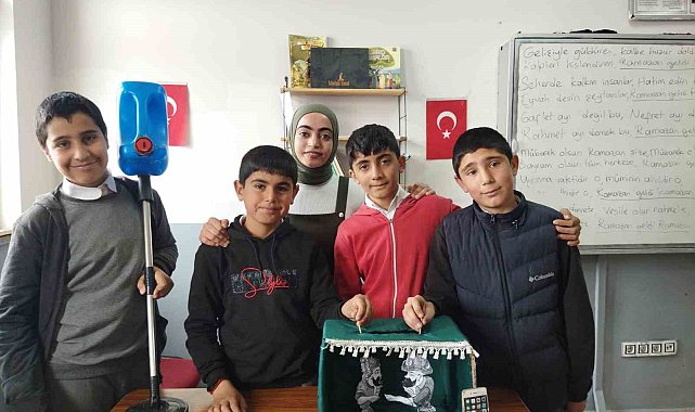 Ağrı'da öğrenciler geri dönüşüm malzemeleriyle teknolojik aletler yaptı