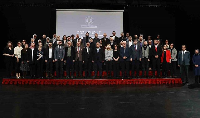 Atatürk Üniversitesi'nde bilimsel teşvik töreni