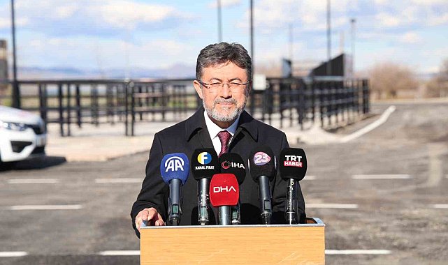 Bakan Yumaklı: "Hayvan hastalıklarıyla mücadele konusunda 2. noktamız Elazığ oldu"