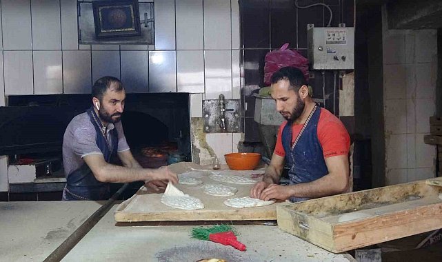 Bitlisli fırın ustasından şaheser resimler