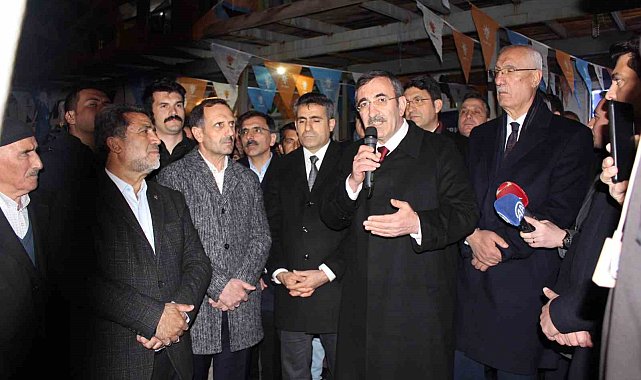 Cumhurbaşkanı Yardımcısı Yılmaz: "Yılsonuna kadar 200 bin konutu teslim edeceğiz"