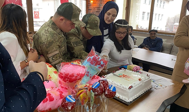 Digor’da farkındalık günü kutlandı