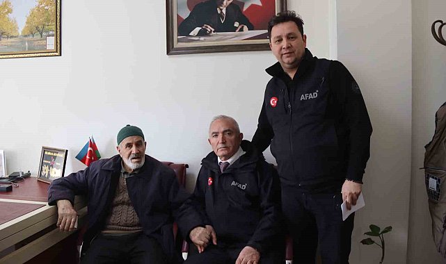 Emeklilik maaşını Gazze'ye bağışladı
