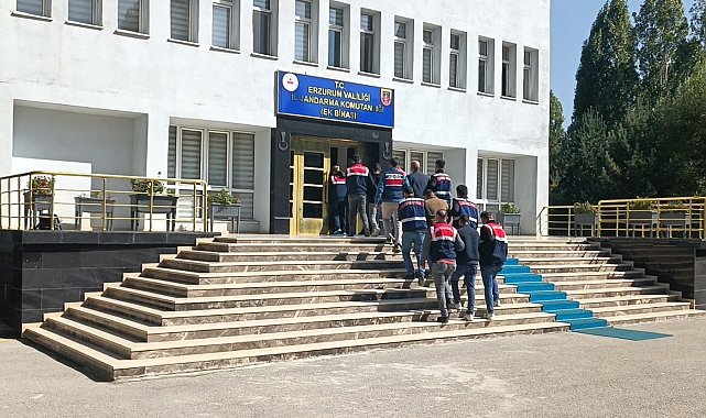 Erzurum'da jandarmadan PKKKCK'ya yönelik eş zamanlı operasyon