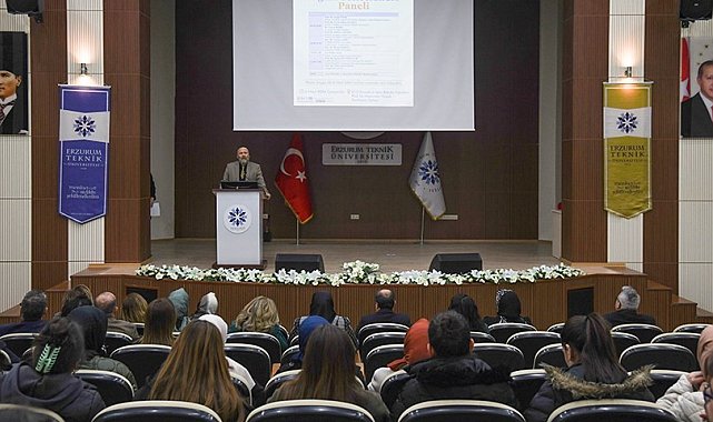 ETÜ'de kadın sağlık yöneticileri paneli düzenlendi