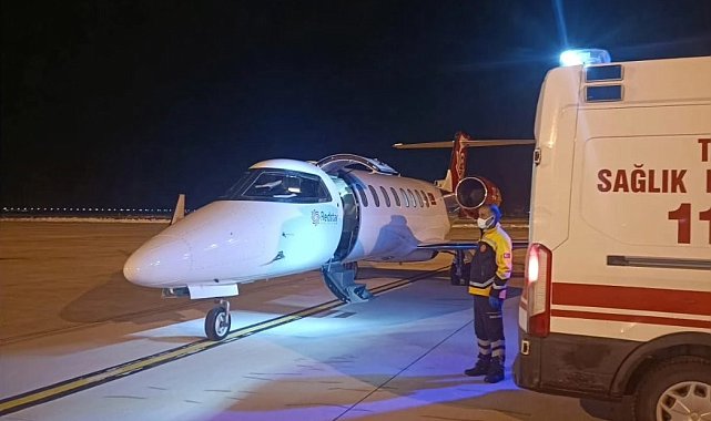 Kalp hastası bebek ambulans uçakla İstanbul'a sevk edildi