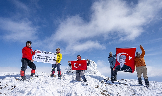 Karslı dağcılar, Kısır Dağı'na tırmandı