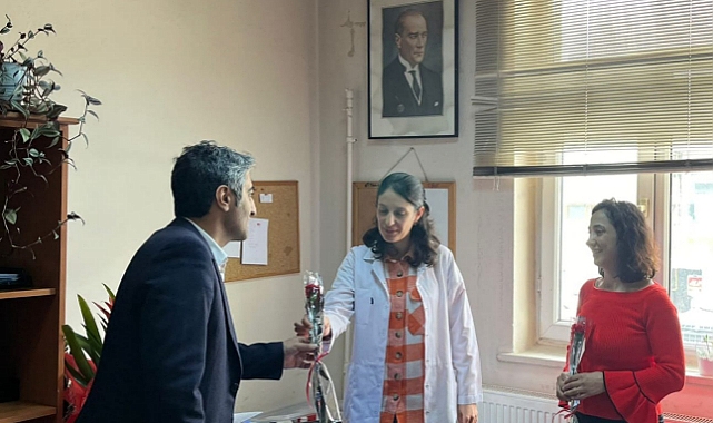 Kaymakam Aslantatar, sağlıkçıların bayramını kutladı