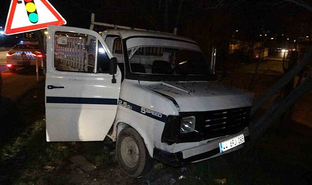 Malatya'da "dur" ihtarına uymayan araç kaza yaptı