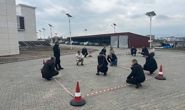 Muş'ta afet bilinci ve kurtarma eğitimleri verildi