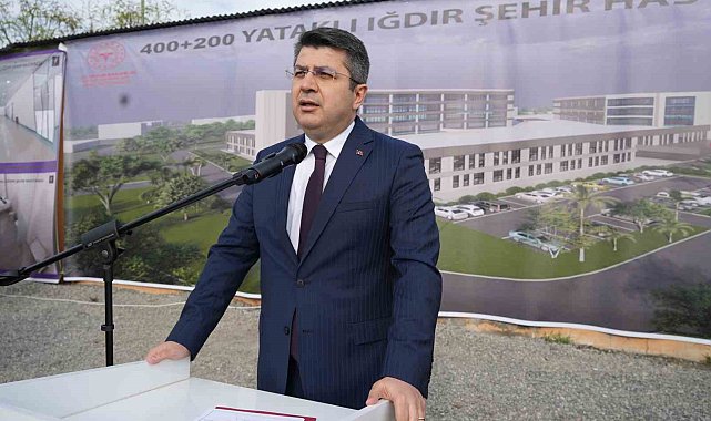 Sağlık Bakan Yardımcısı Kırbıyık, Iğdır Şehir Hastanesi inşaat alanında incelemede bulundu