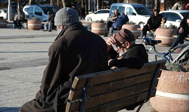 Sosyal koruma yardımlarında en büyük harcama emekliyaşlılara yapılan harcamalar oldu