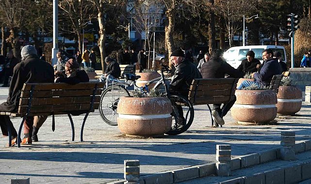 Türkiye'deki yaşlıların yüzde 64,1'i mutlu