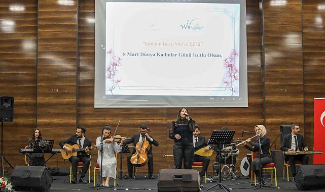 Van'da 8 Mart Dünya Kadınlar Günü programı düzenledi