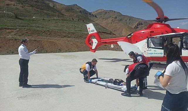 Ambulans helikopter 11 yaşındaki çocuk için havalandı