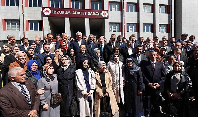 Başkan Sekmen mazbatasını aldı