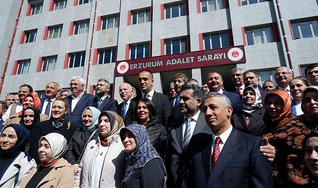 Başkanlar mazbatalarını aldı