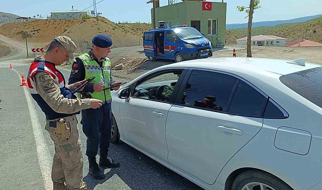 Elazığ'da huzurlu sokaklar narkotik uygulaması: 3 bin 692 kişi sorgulandı, 33 şahıs yakalandı