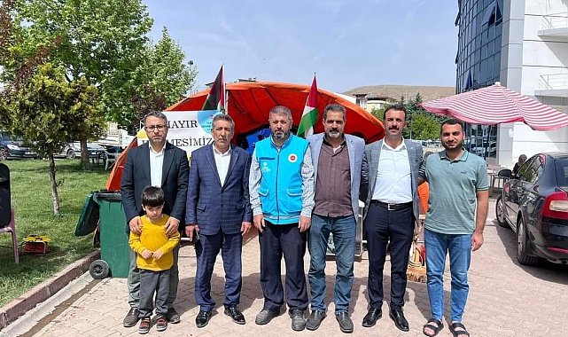 Elazığ'daki kampanyada elde edilen 263 bin lira Filistin'e gönderildi