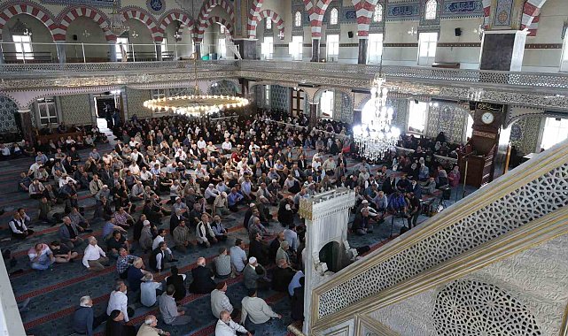 Elazığlılar uygulamalı hac hazırlık kursunda camileri doldurdu